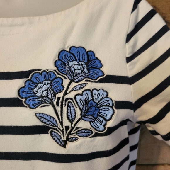 Loft women's causal blue and white stripped dress size medium - Picture 4 of 9